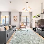 Luxe Marina View Retreat! 2Bdrm
