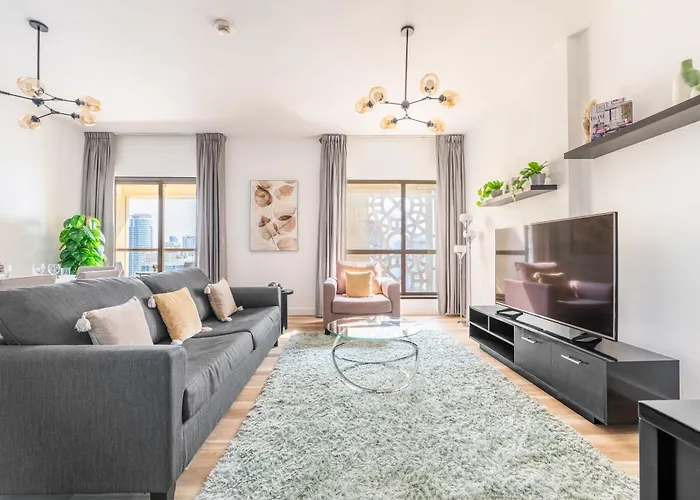 Luxe Marina View Retreat! 2Bdrm
