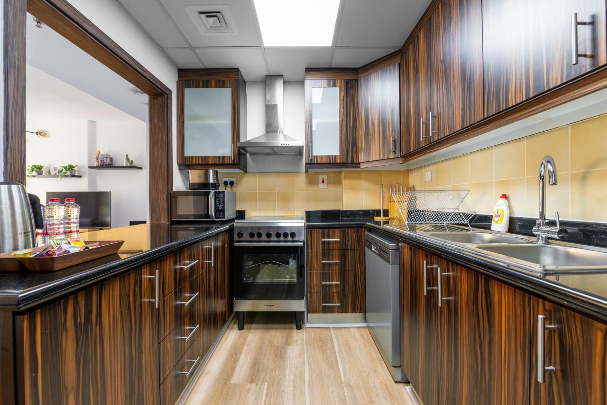 Luxe Marina View Retreat! 2bdrm